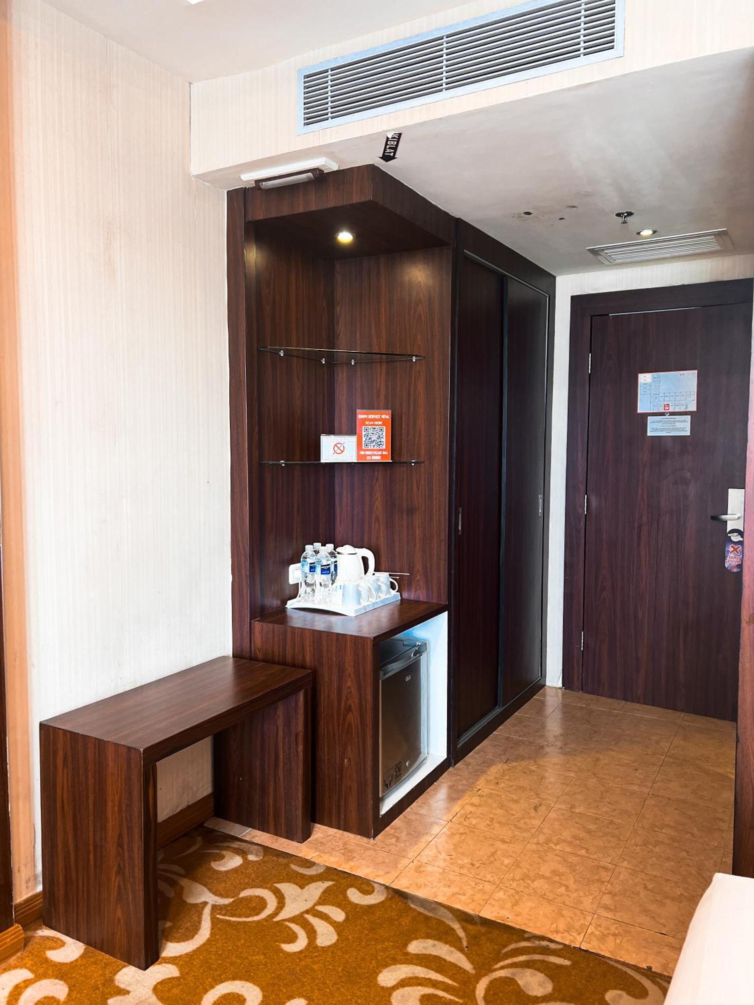 Batam City Hotel Nagoya Eksteriør bilde