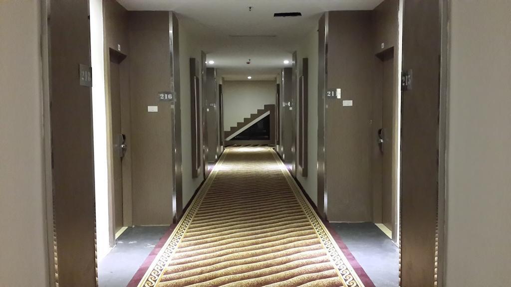 Batam City Hotel Nagoya Eksteriør bilde